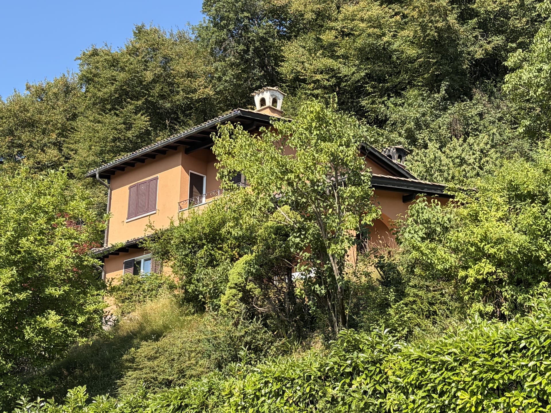 Villa con vista panoramica a Carabbia -Lugano 0015 — image 3
